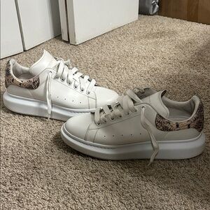 Alexander McQueen Cream Sneakers with Snakeskin Accent